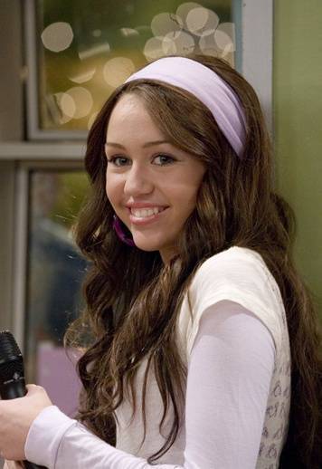 36 - Miley cyrus