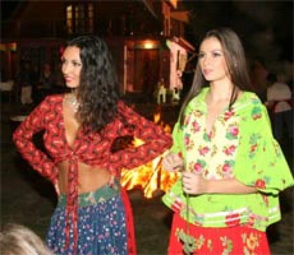 roza si lamaia din iniima de tigan