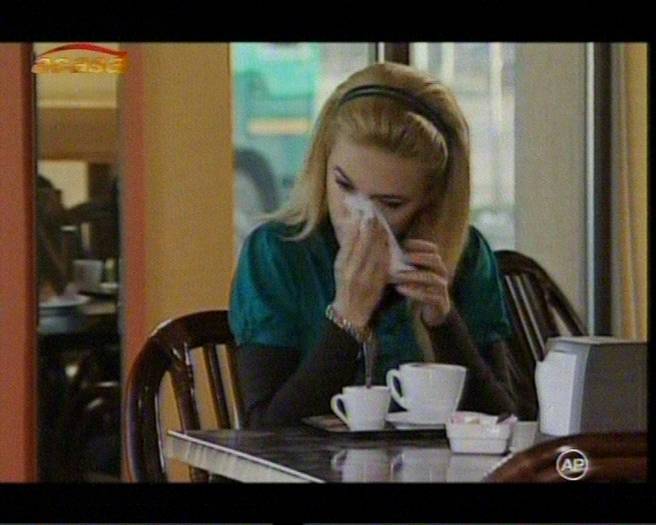 Lia il asteapta pe Tudor