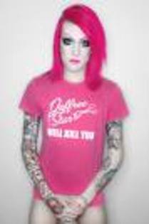 POIUYTREWQWERTYUIOP - jeffree star