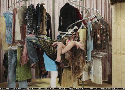 normal_2x02CuffsWillKeepUsTogether12 - hannah montana sezonul 2