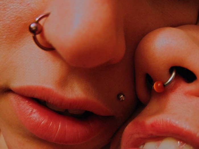 8 - Club piercing-uri