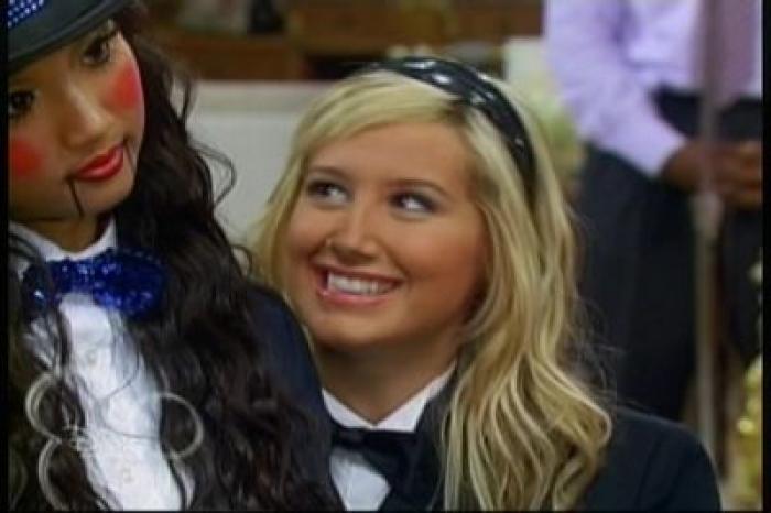 normal_091 - ashley tisdale