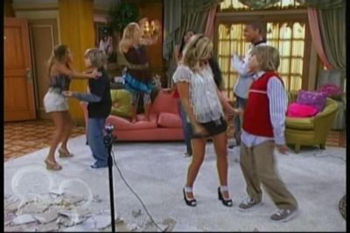 normal_136 - ashley tisdale