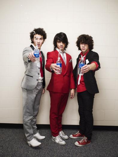 19 - Jonas Brother