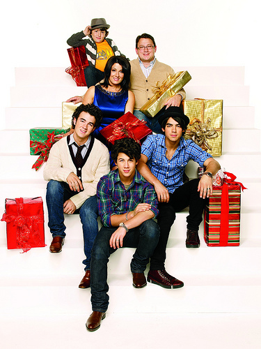 christmas-jonas - MERRY CHRISTMAS JONAS BROTHERS