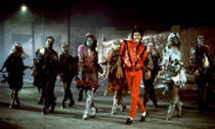 HEQWAVFDUTNMNFSZJMC - michael jackson