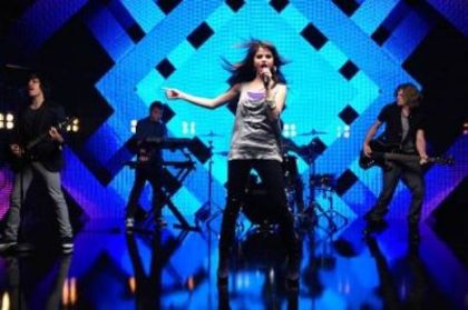 normal_12 - 0-Selena Gomez-0