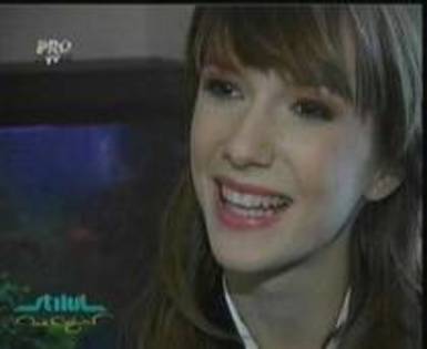 UENEIUECEMLPQHMOSUL - adela popescu