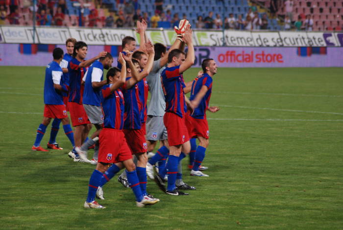 STEAUA-ujpest 174 - STEAUA