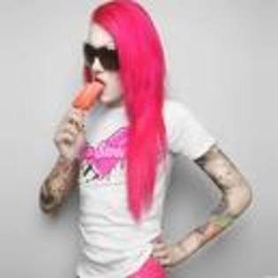 QWERTYUIOPOIUYTREWQ - jeffree star