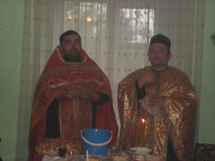 Pr.Beleuta Ion si pr. Ceachir Roman Ioan - Biserica Chioselia Cantemir