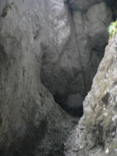 P100062