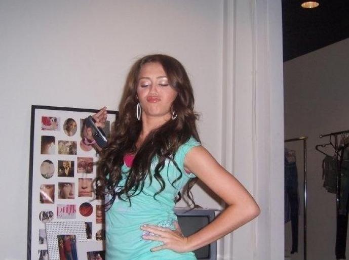 RGlp74812262-02 - Hannah Montana-Miley Cyrus