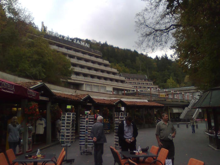 Imagine0907 - ApiMondia