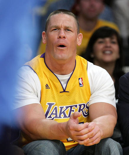 Joc Lakers 2 - John Felix Anthony Cena