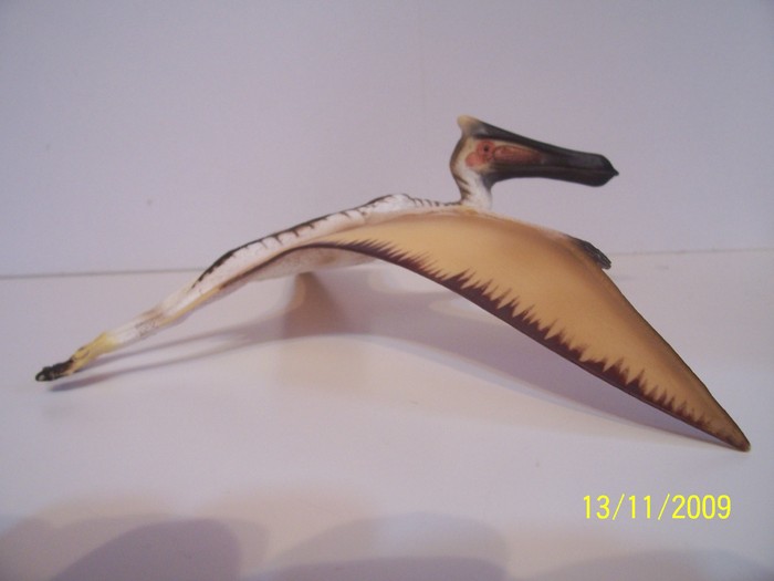 Quetzalcoatlus - Lumea dinozaurilor