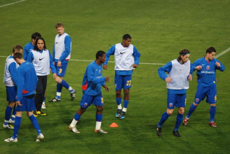 Afbeelding 112 - STEAUA