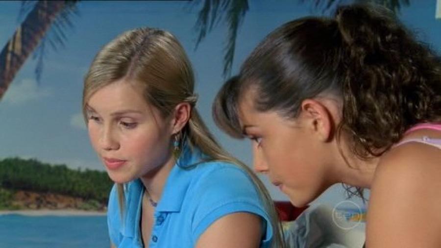 ai172507n672682 - cariba heine my rikki h2o