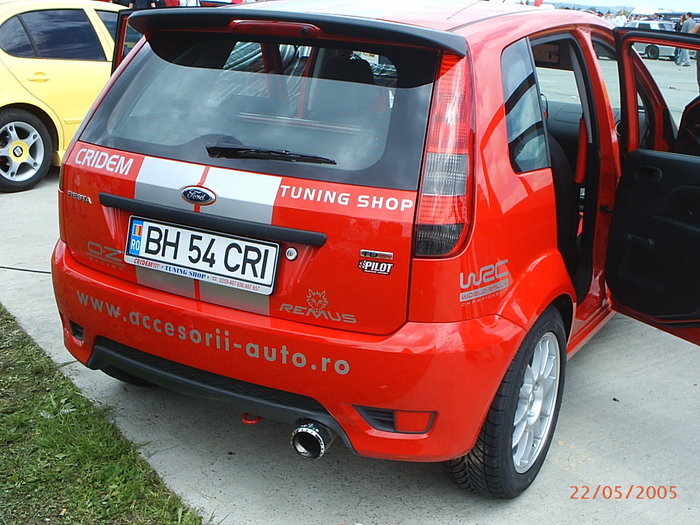 Picture 014 - TuningShow Oradea 2005