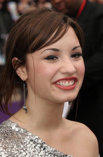 Camp+Rock+Hits+the+UK+DFjwv_Hzjpll - 0-Demi Lovato-0