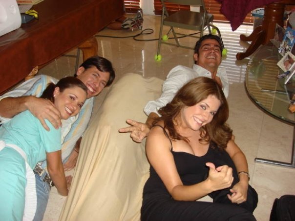 XIZBKRMROJGKQSQONLA - Ximena Duque