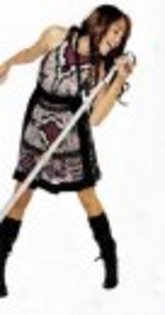 4966_1060299398182_1546848358_30139705_2586650_s - AICI CLUB HANNAH MONTANA