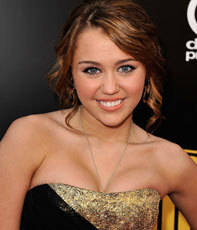 tb_240__miley-cyrus-ama-awards-15 - hannah montana the movie