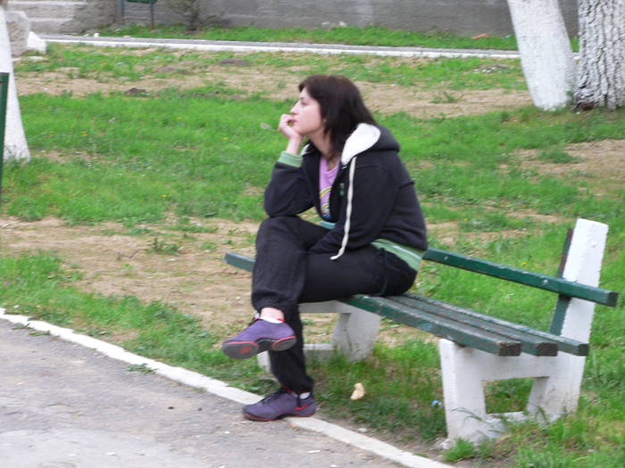 P1050222 - 2009 mai-manastirea caraiman -castel bran