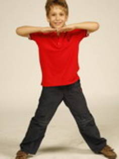 ionut113_1 - Actori din Ingerasii