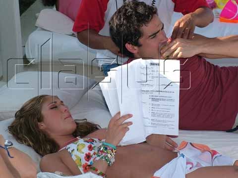 to11459289wb0 - cupluri REBELDE