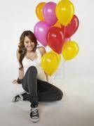 4 - Miley cu baloane