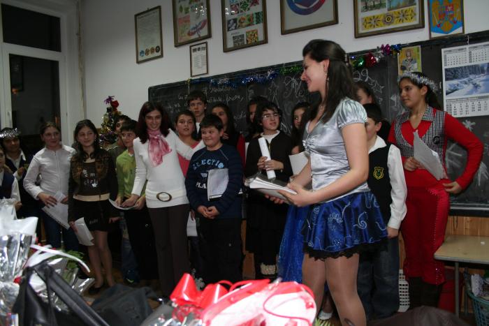 098 - 2008-12-18 Fete scolaire