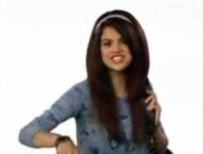 SBZKGQOFNWXFGLJFEUY - Selena Gomez disney channel intro