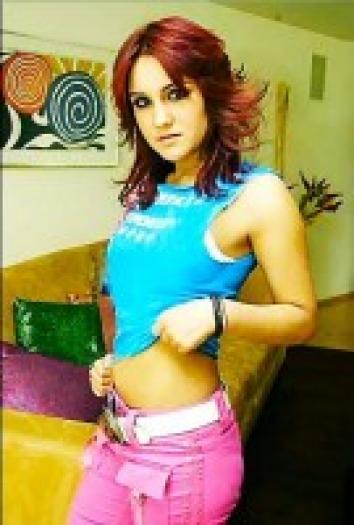 m_936 - poze mai rare cu dulce maria