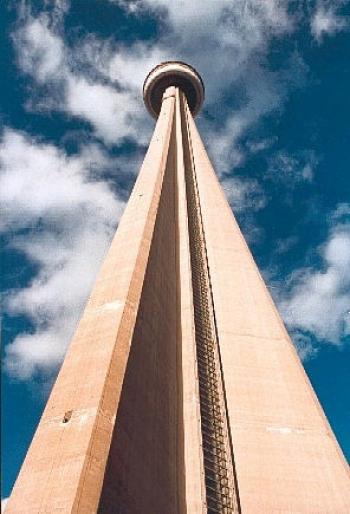 cn-tower4[1] - peisaje