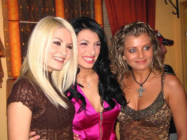 43_jpg1 - Trupa Ladies