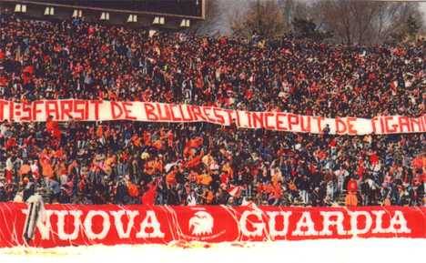 2003_03_25_13_33_15_stadion02[1] - DINAMO
