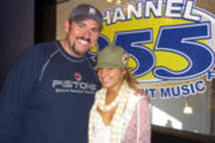 th_2ez1zwk - ASHLEY TISDALE POZE RARE