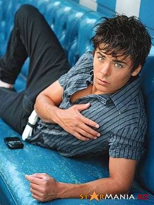 81233b0456369417f7f6a4f00298014d-zac-efron_3