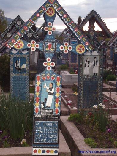 dsc07081 - maramures-cimitirul vesel