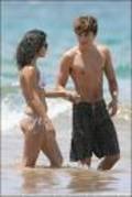 17 - Zanessa