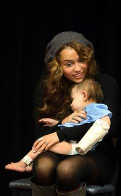 3156835647_24587b0327 - miley cyrus