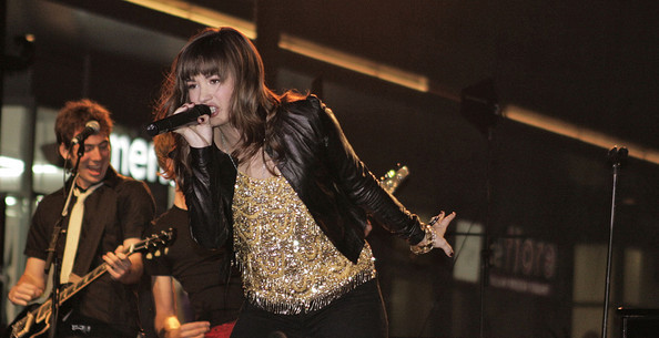Demi+Lovato+Rocks+Hollywood+Bzi3B_mleEwl - 0-Demi Lovato-0