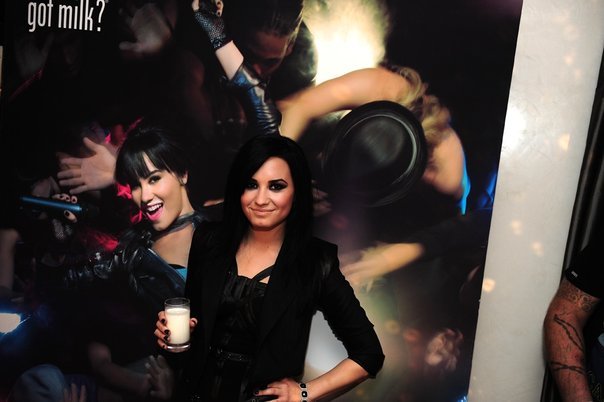 12434_179114629755_9208539755_2725029_1428868_n - Poze Cu Demi Lovato