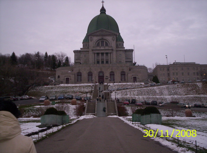 100_0901; St.Joseph Oratory
