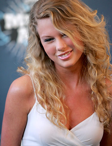 taylor-swift-picture-2 - Taylor Swift