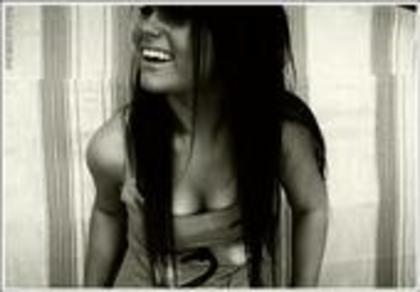 m_dbccac39ba9447d1affa058e693e297a - brokelle bones