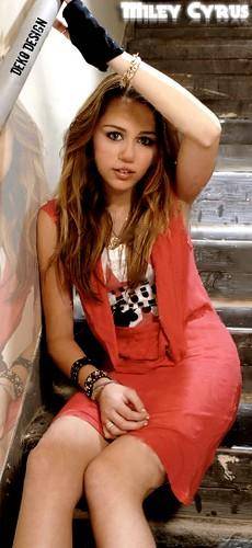 l_fd4579e9807e49bb8ac040246801f4b9 - miley cyrus