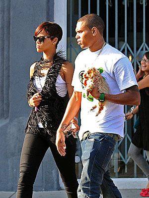 rihanna-chris-brown-picture.0.0.0x0.300x400